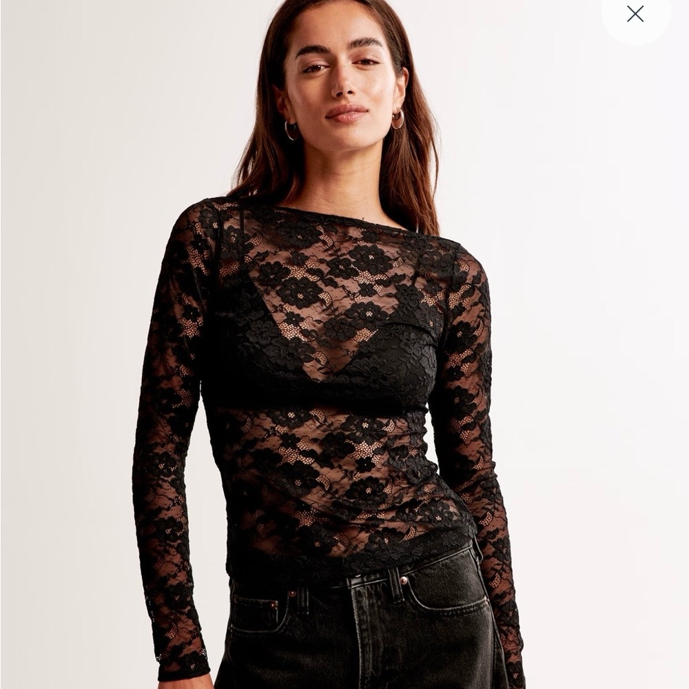 Abercrombie & Fitch long sleeve black lace tee NWT size S